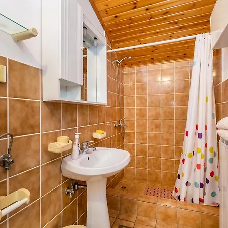 Rum i privatbostad Soba 2 Omišalj